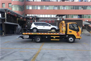 桂林附近汽车拖车电话